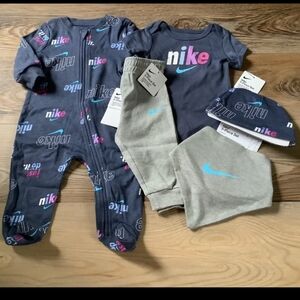 Nike baby boys 5 Pc Set  size 6 months(NWT)~PRICE IS FIRM~